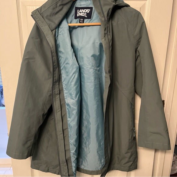 NWOT Lands' End 3-in-1 Winter Coat Hooded Quilted Jacket 
Sage Green (Juniper) - Picture 1 of 9